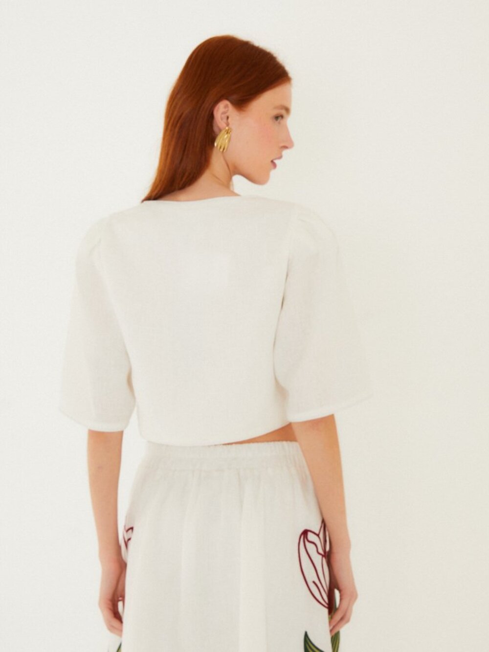 FARM Rio off-white flower embroidered crop top in XS - Picture 5 of 6